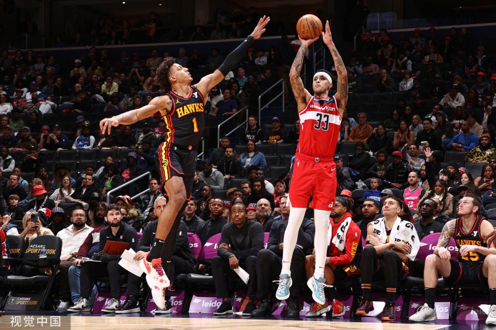 布云朝克特 布云朝克特